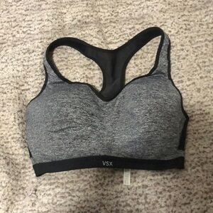 Victoria secret VSX sports bra sz L/XL NWOT